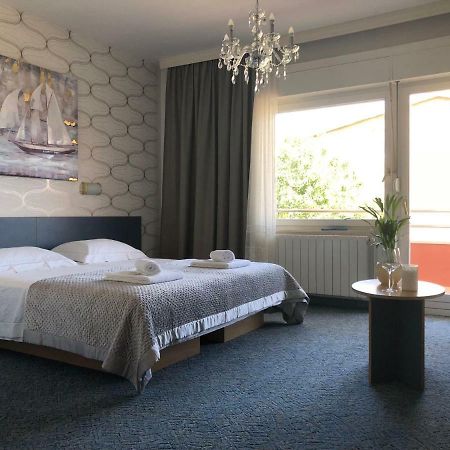 Rooms Ana Stobrec Luaran gambar