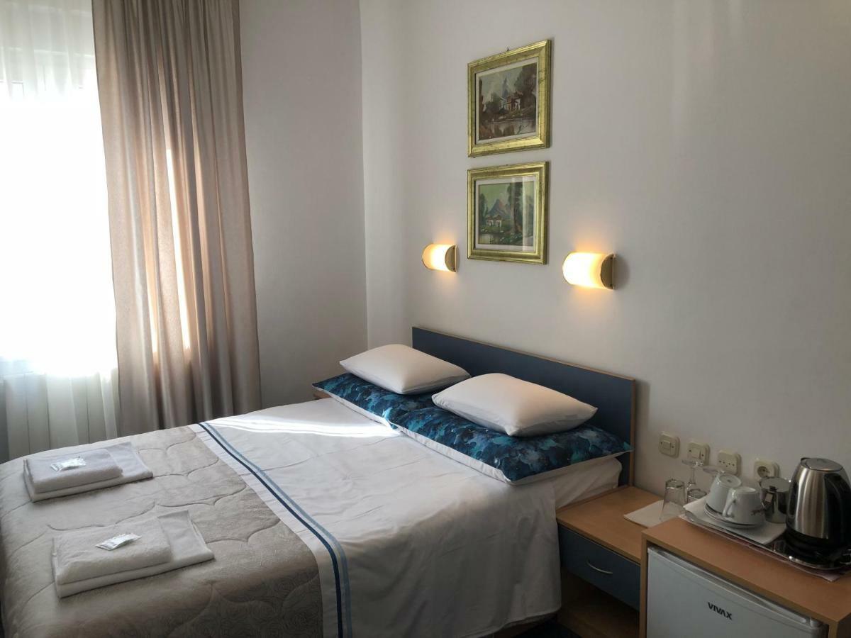 Rooms Ana Stobrec Bilik gambar