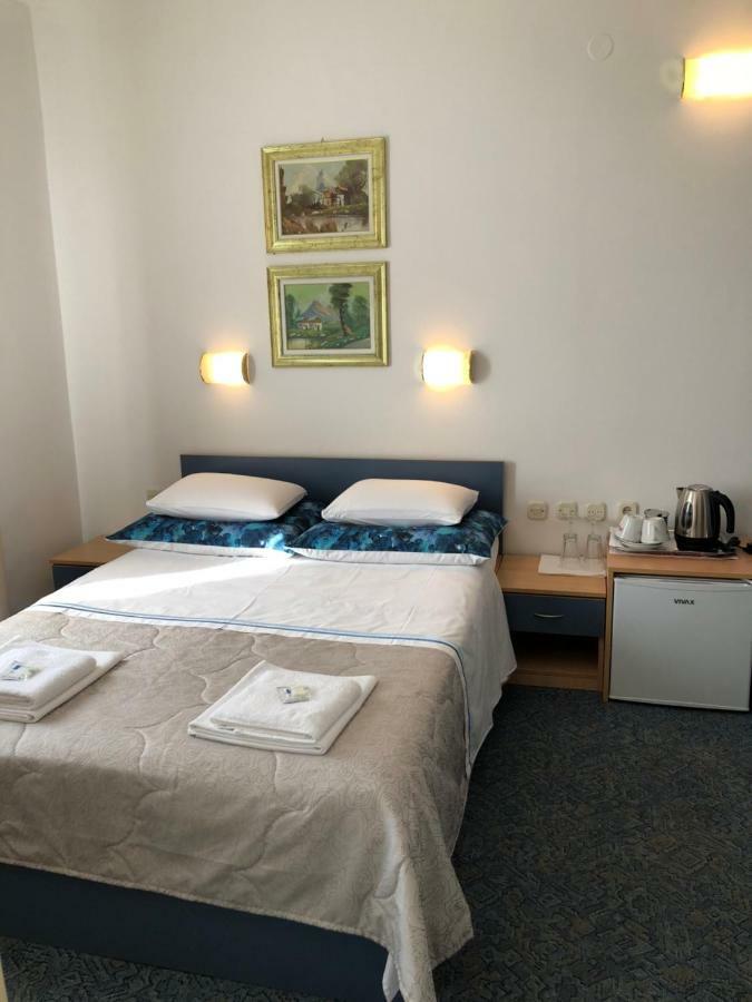 Rooms Ana Stobrec Luaran gambar